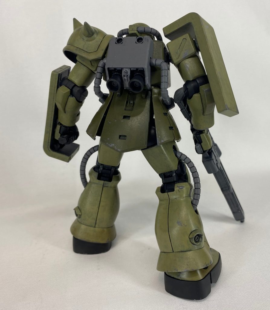 カラーリングもゲーム版仕様で、基本色と比べかなりくすんだ色です。