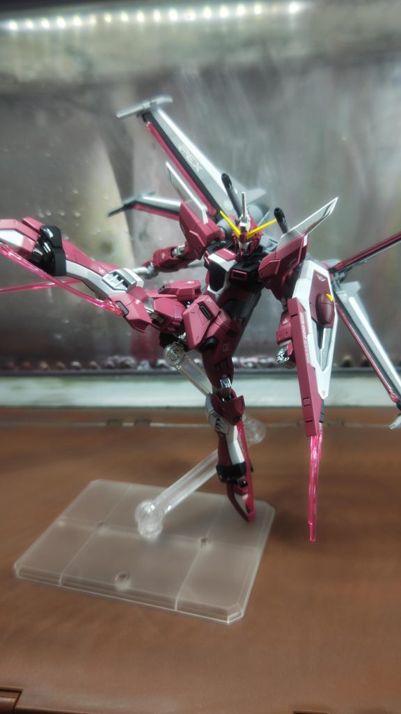 取説に載ってるキックポーズですが、あんなに躍動感でない;;