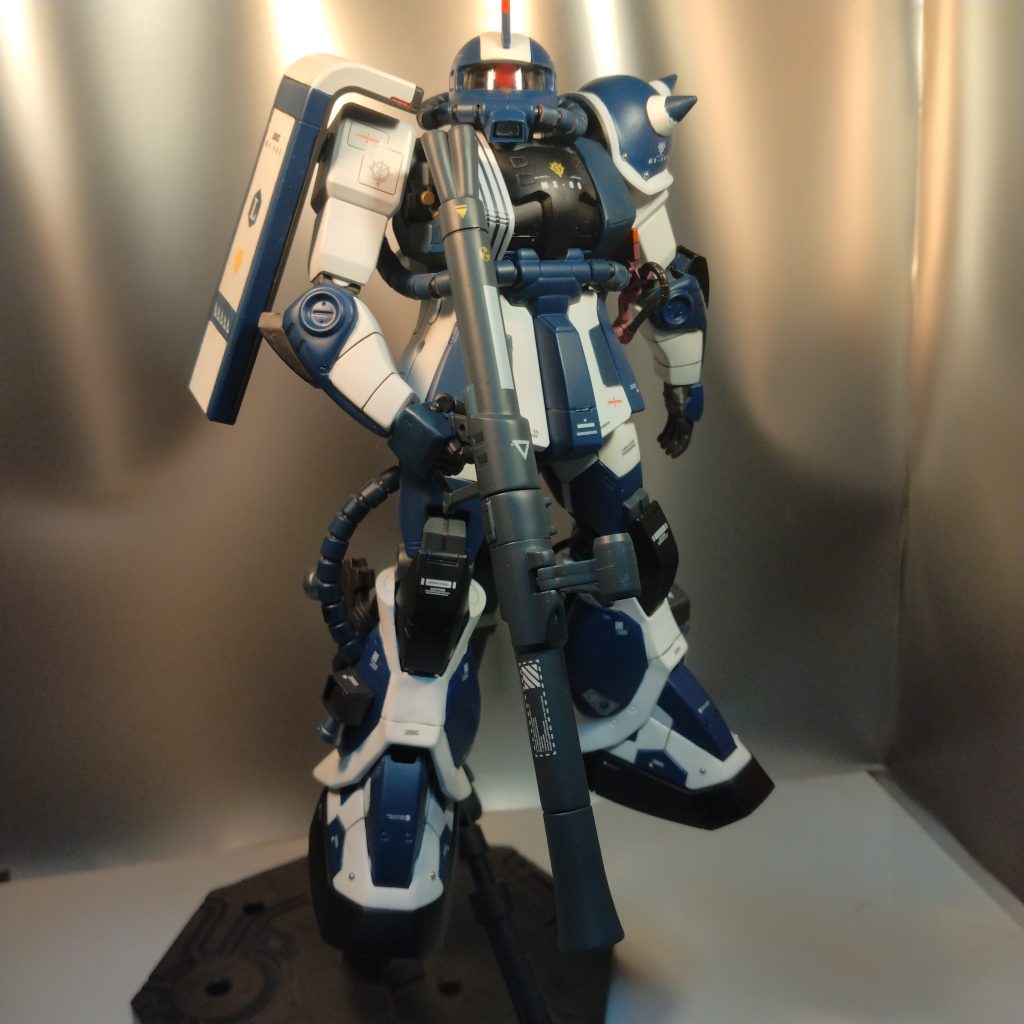 スジ彫りや塗り分けも！手を抜かずに頑張ってます！（笑）胸のストライプは結構苦労しました！（笑）