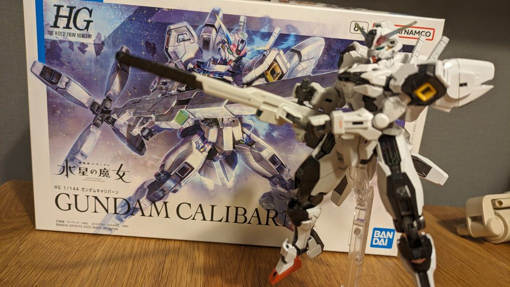 そのままでも良かったけど、折角になので部分塗装を行いました。主に焼鉄色と黒鉄色を使ってます。細かいところや墨入れにはエナメル塗料を使いました。初エナメル塗料でした。修正が簡単にできるは便利ですね。これから多様する未来が見える。(割れるとも聞いているのでビビっている)
