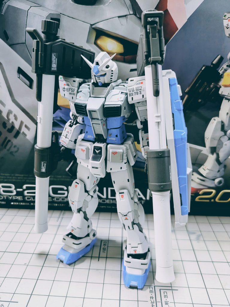 3号機のデカールがあったので貼り替えました。