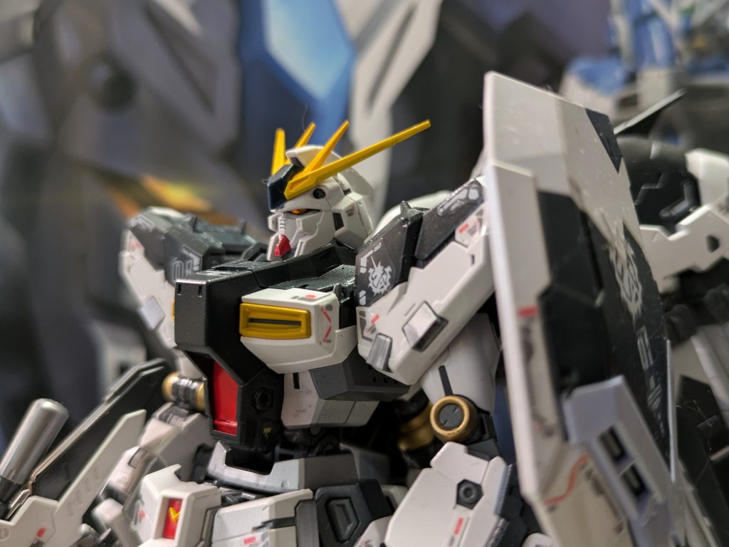 Hi-ν GUNDAM–3枚目/制作者：nobunnta