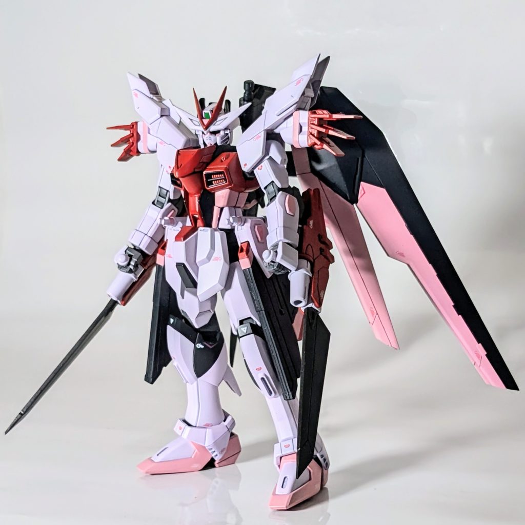 カスタムキットを使用し、選択式のフィンビットとブレイブアジャスターは一体化しました。