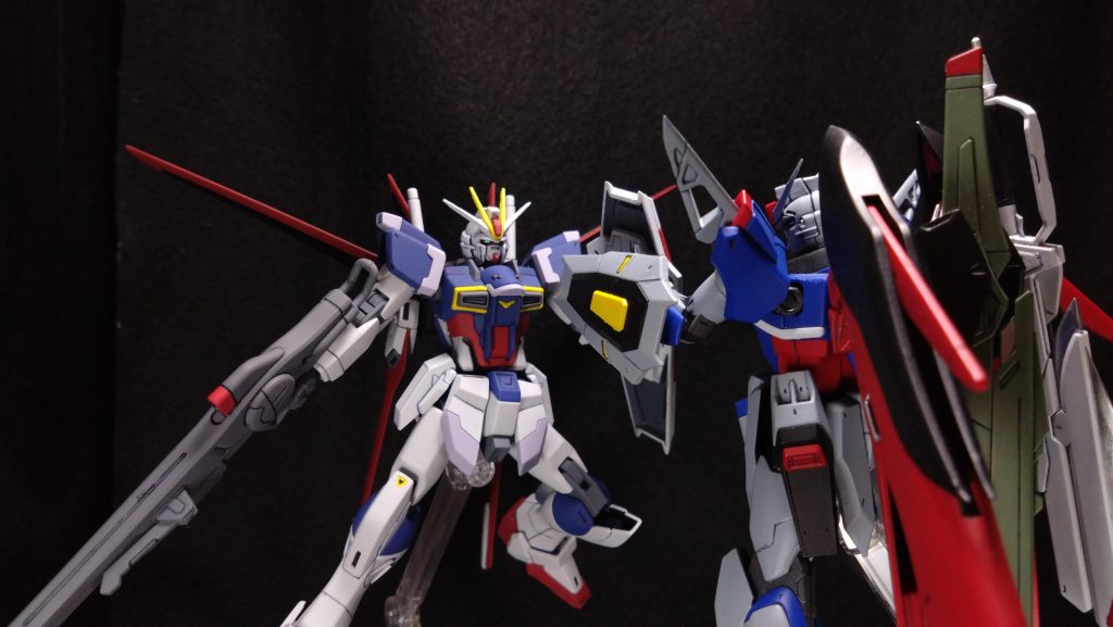 「デュートリオンビーム、照射!!」デスティニーSPECⅡとの絡みはやはりこれが印象的でしょうか