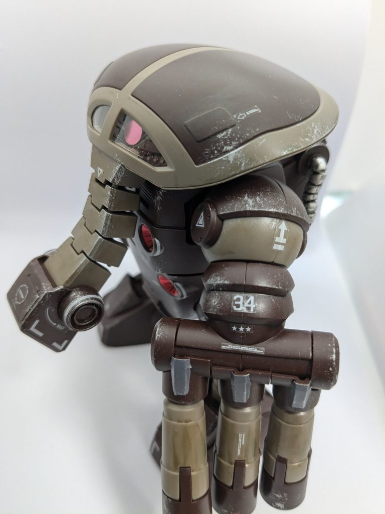 ウェザリングをして錆びた感じにしたかったんですが　中々難しいです。ドライブラシもしました！金属感が少しは増しましたか？？😅色んな方のジュアッグを参考にさせて頂きました。