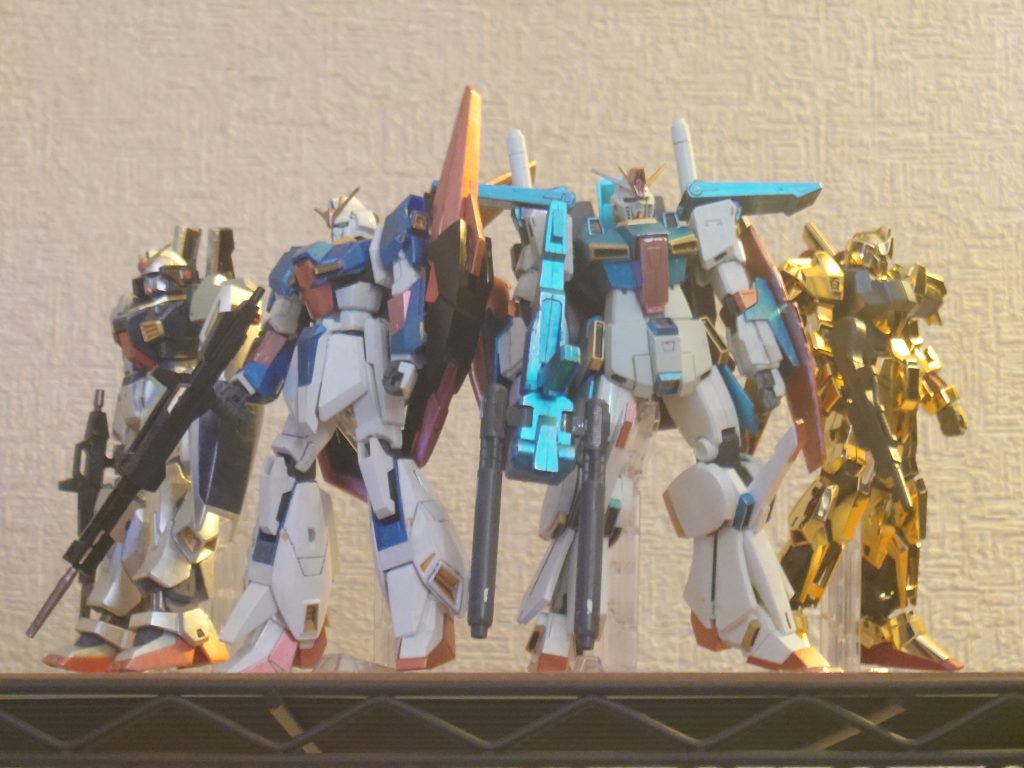 と、今回のMk-Ⅱでガンダムチームが勢揃い(仮)となったわけですので揃ってパシャリと。