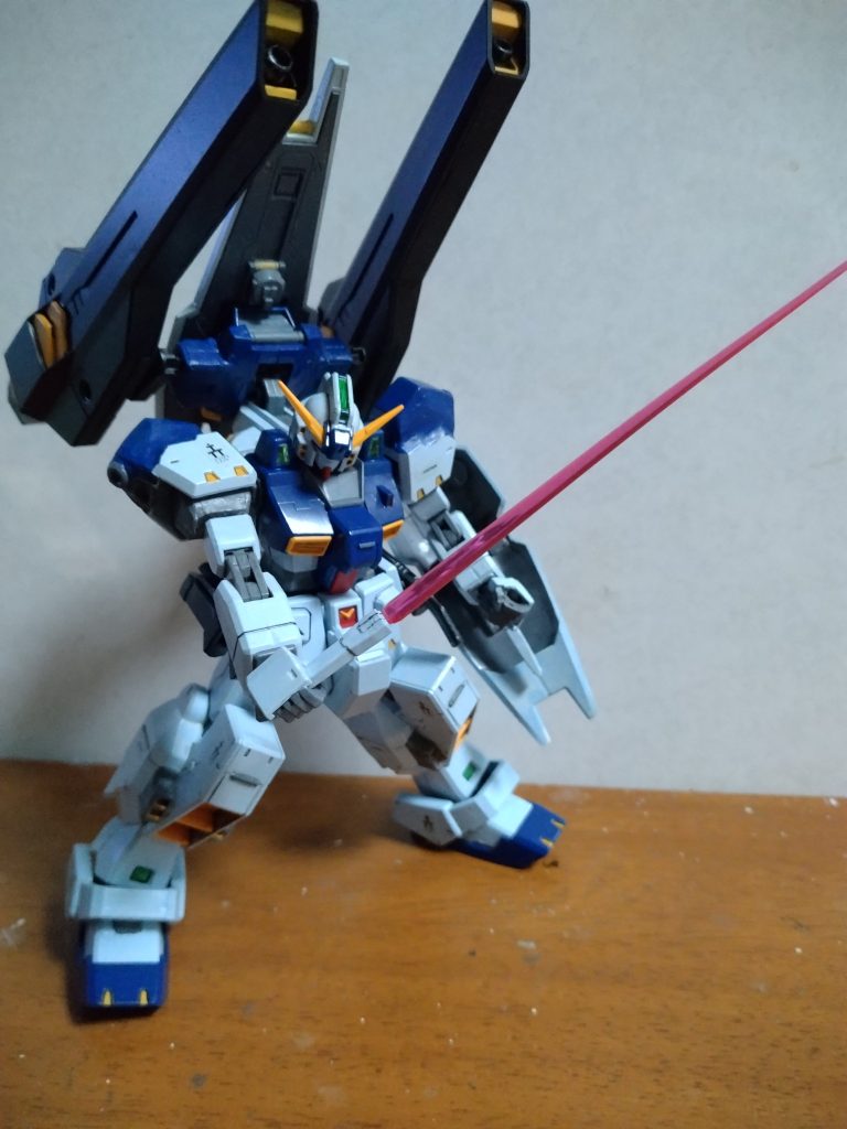 ビームサーベル構え!