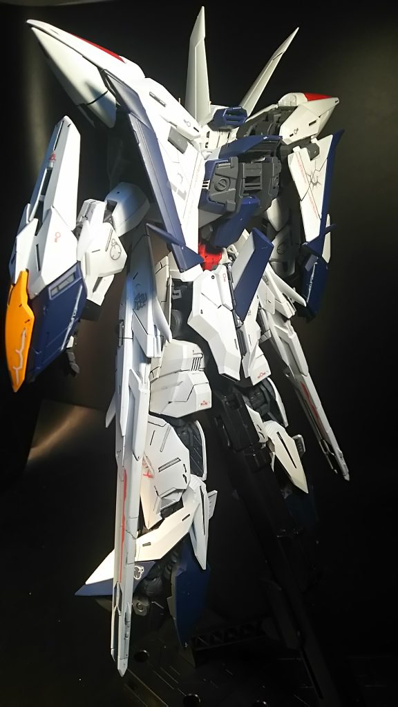 ２機ほど作りましたが！実は一度も変形をさせた事がありません！（笑）