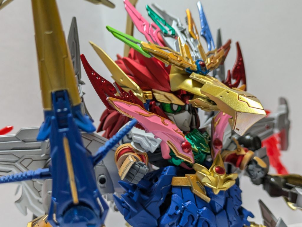 バイザー部分は差し替えです幸七フェザーっぽい感じにガンダムタイプのマスクも作れば良かったかな?