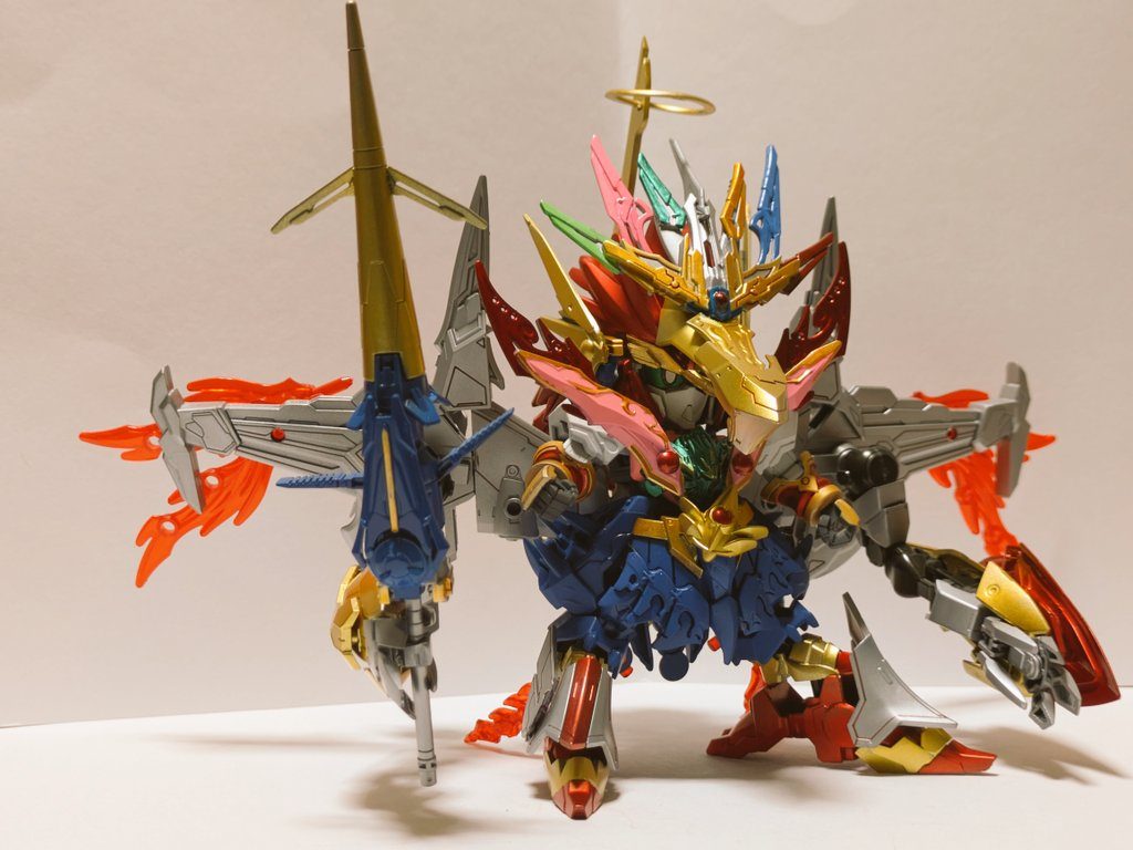 合体する事で最終武装タイプ(ぽい姿)にパワーアップ!炎エフェクトもっとマシマシにしたら良かったかも···