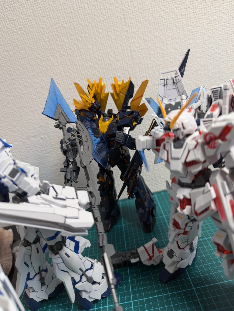 番外編バナージ2人にボコボコにされながらも「バナァァァジィィィ」と叫びながら善戦するリディ