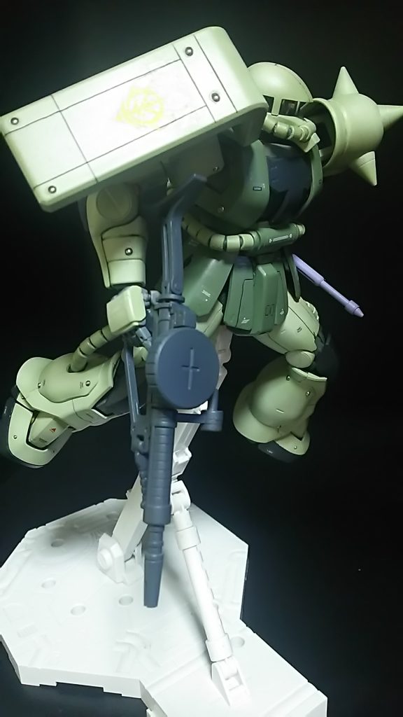 すいません!キットの内容など全く書いてませんね!(笑)特に目れば分かるような時は余り説明を入れないほうが良いのかなと!(笑)