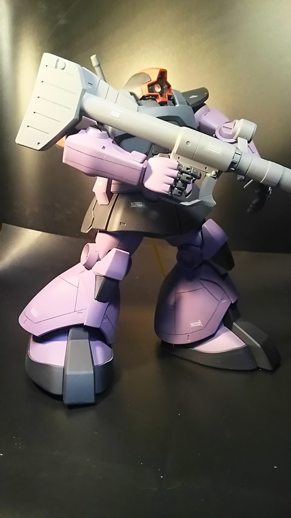 このドムから始まったと言っても過言ではありません!これ以降からガンプラにひがつき始めました!(笑)