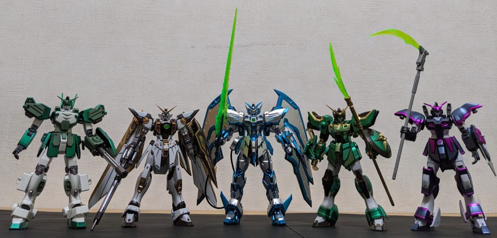 好き勝手塗装のウイングMS並べてみたアニメろくに観てないのに結構作ってるな😅ウイング系はシルエットが面白いので、制作意欲そそりますね😉