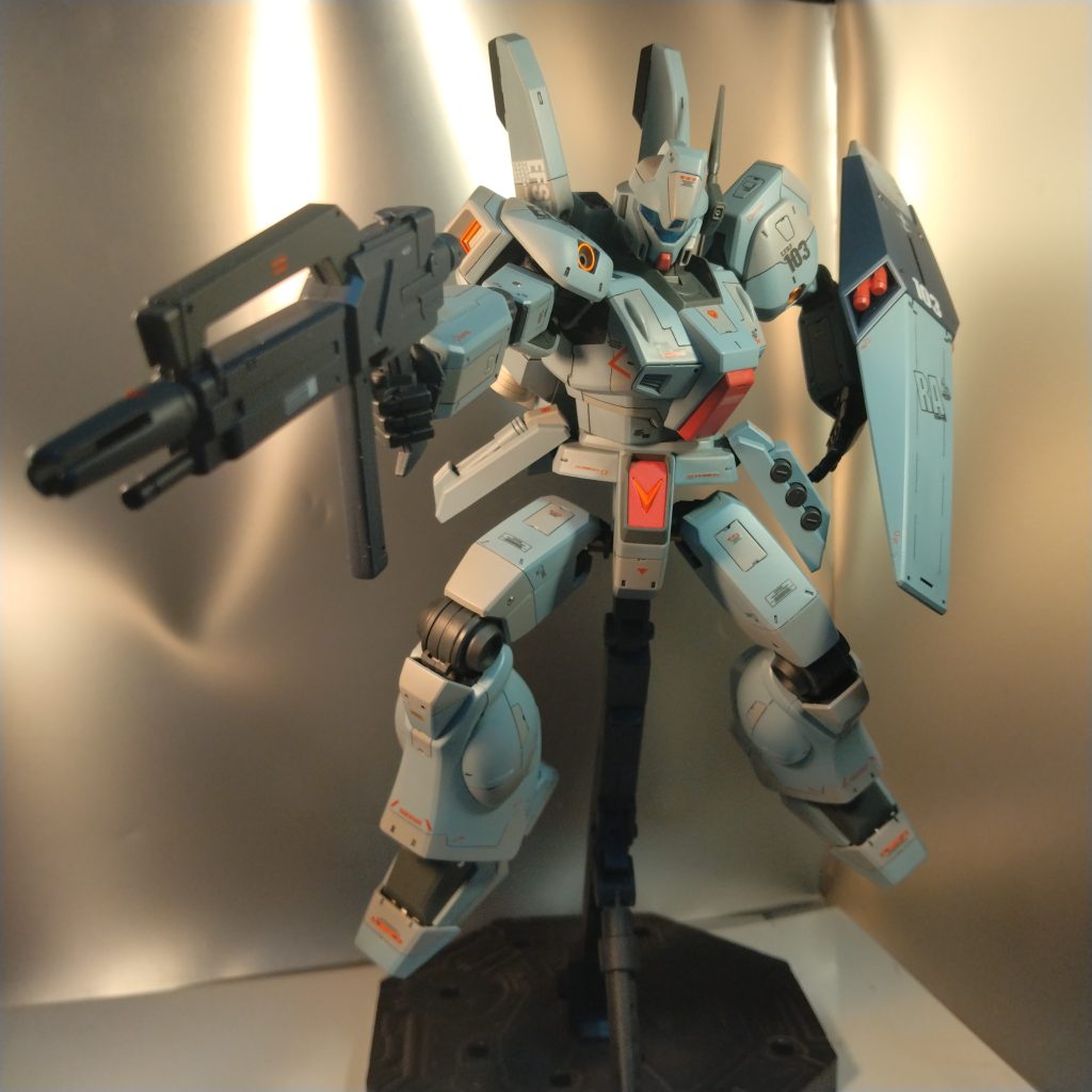 実はジェガン初めて作りました!(笑)カラーリングやスジ彫りに悩みました!(笑)