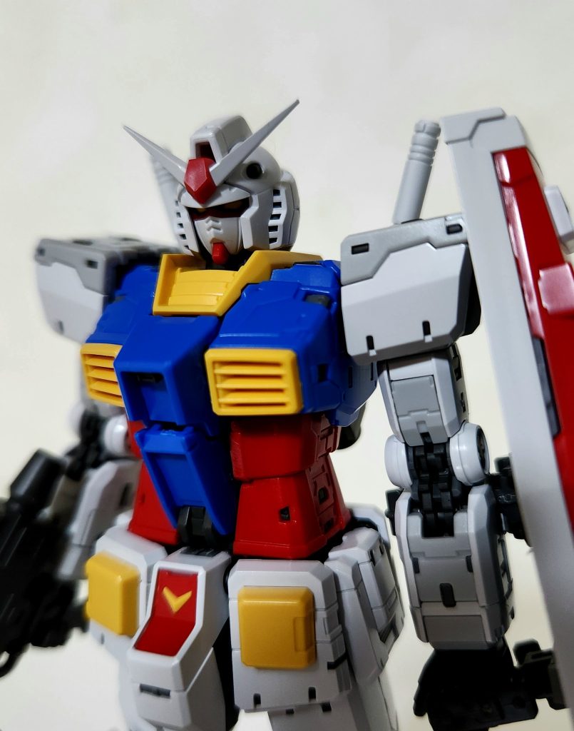 巷で話題の頭部バルカン、確かに埋まってるけど…老眼のせいか余り気にならないꉂ🤣𐤔改修するならメタルパーツに差替えるのが確実かな?