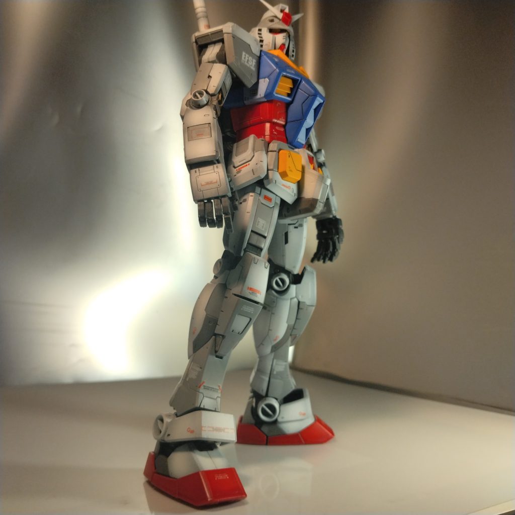 最近!RGの2.0が出たので!あえてMG3.0作ろうと思いました!(笑)