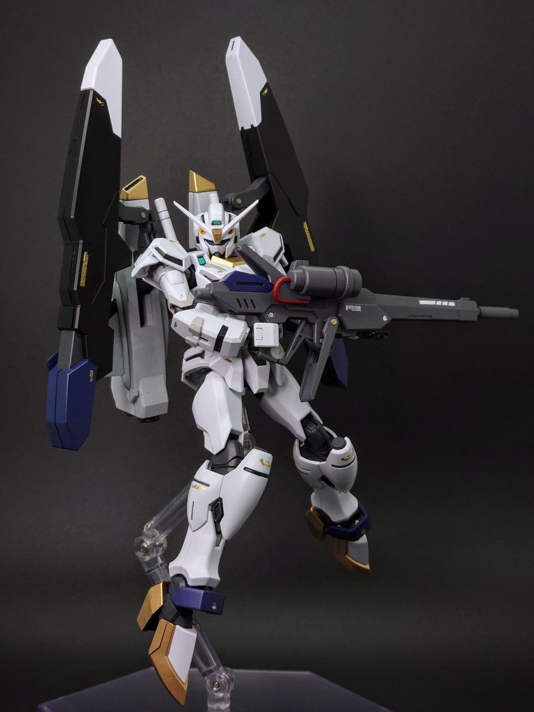 ディフェンサーユニットはジャケットを意識した配色にしています。