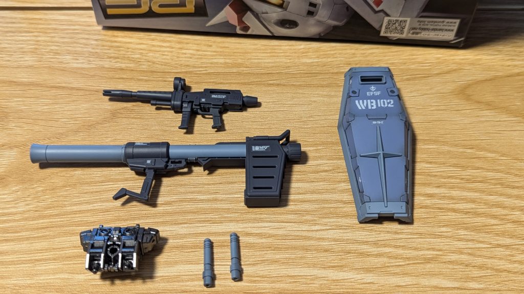 シールドがゴツくていいです。