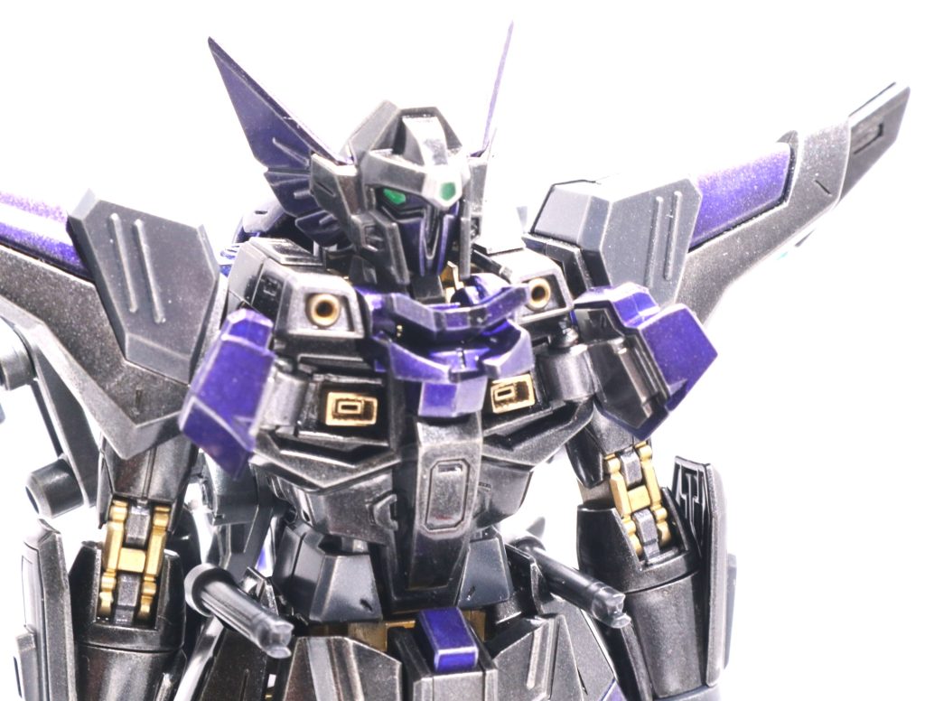 胸部は、短針砲から変更。