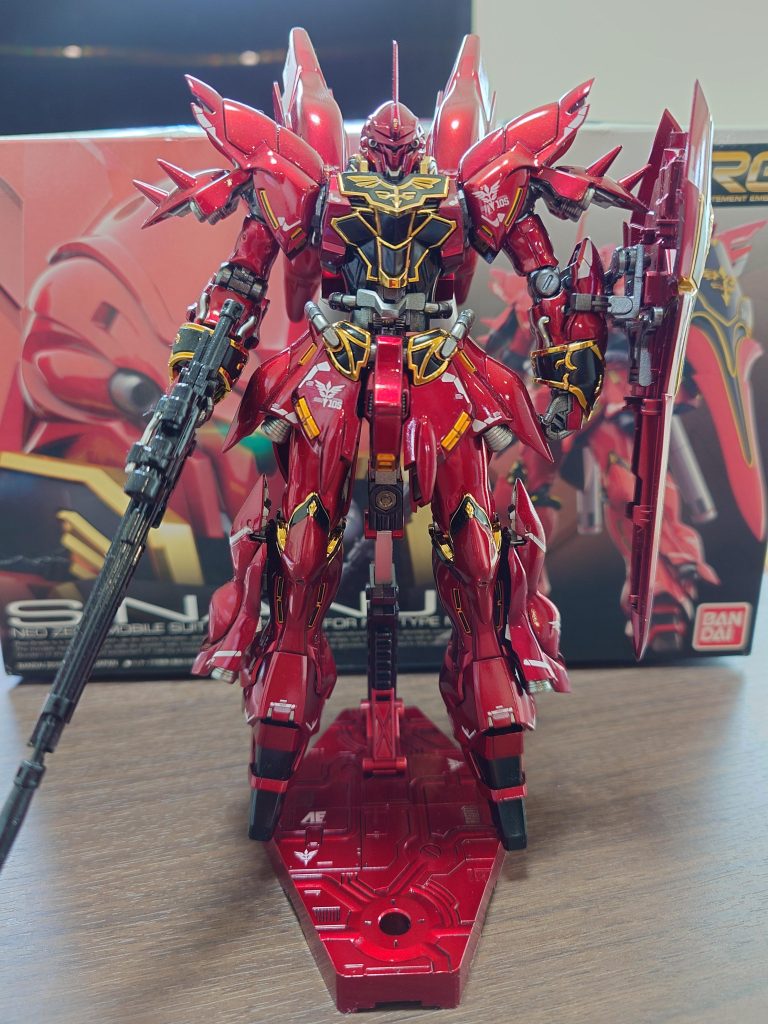 実はライフルもキャンディ塗装です。アクションベースも同時進行で作成しました。最後までありがとうございました。