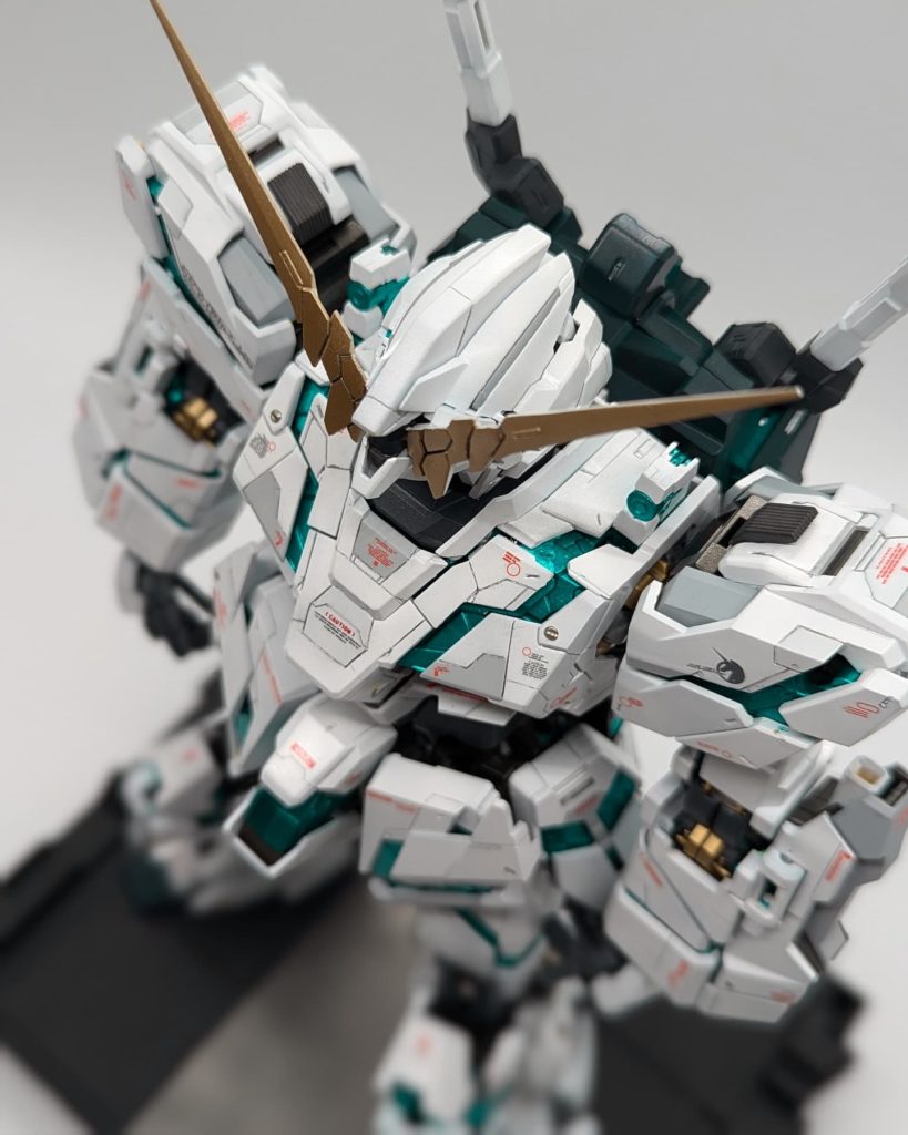PGユニコーンガンダム覚醒カラー全塗装–7枚目/制作者：kenshira0123