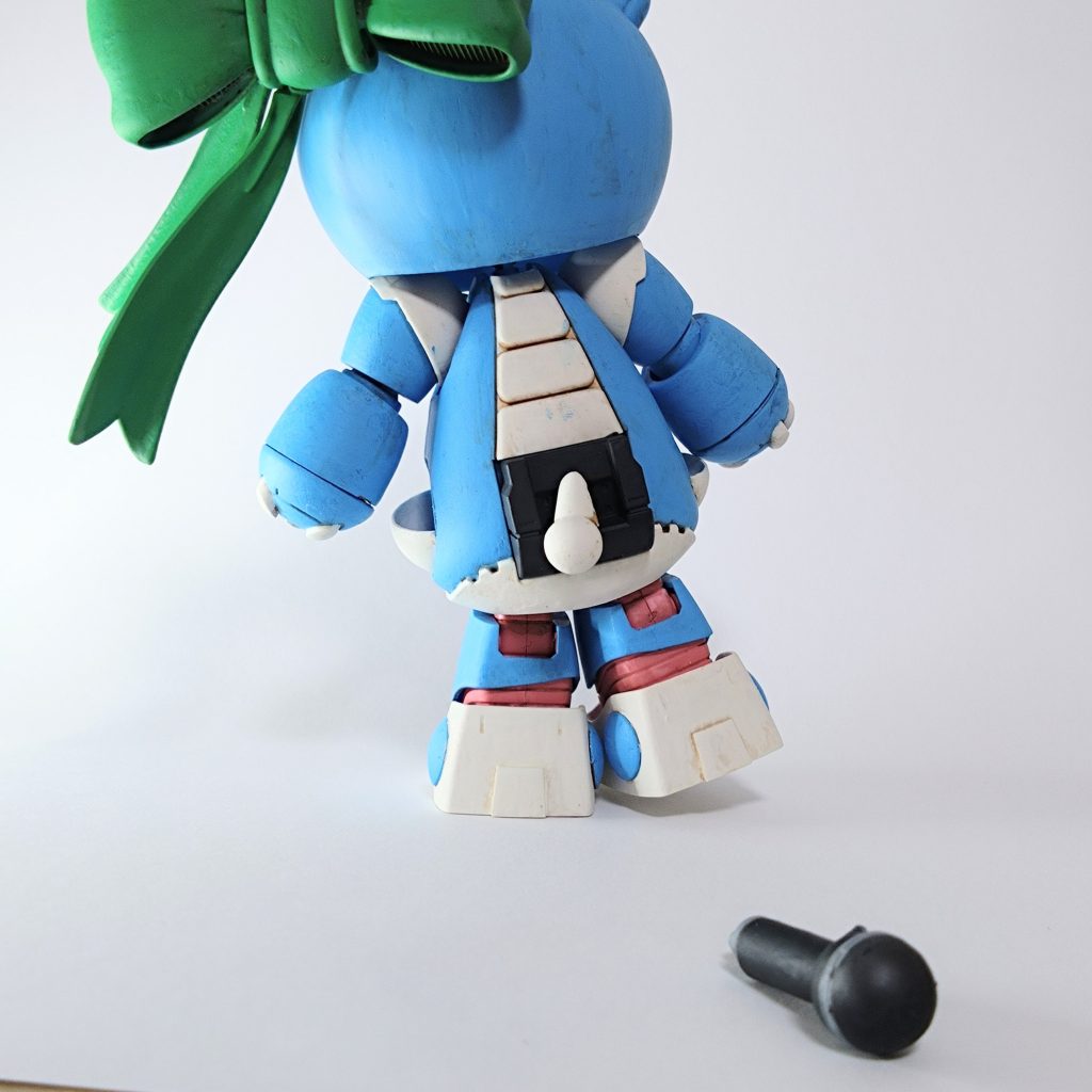 塗装はファレホの筆塗りでウォッシングをしてからつや消しスプレーを吹きました。