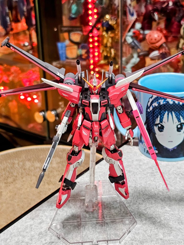 正面から。インジャのデカールをそのまま使っているので、型式番号等は設定とは異なってる部分があります。