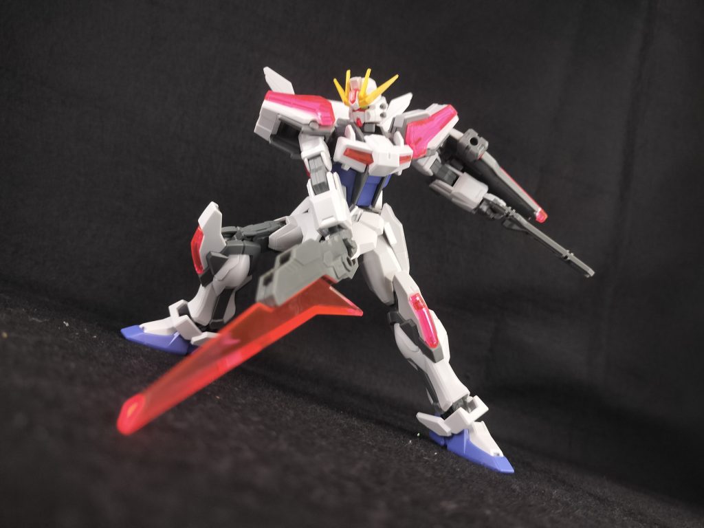 相変わらずすごい色分け!シンプルになったのとクリアパーツが綺麗!ということで欲しいな~って思ってました。