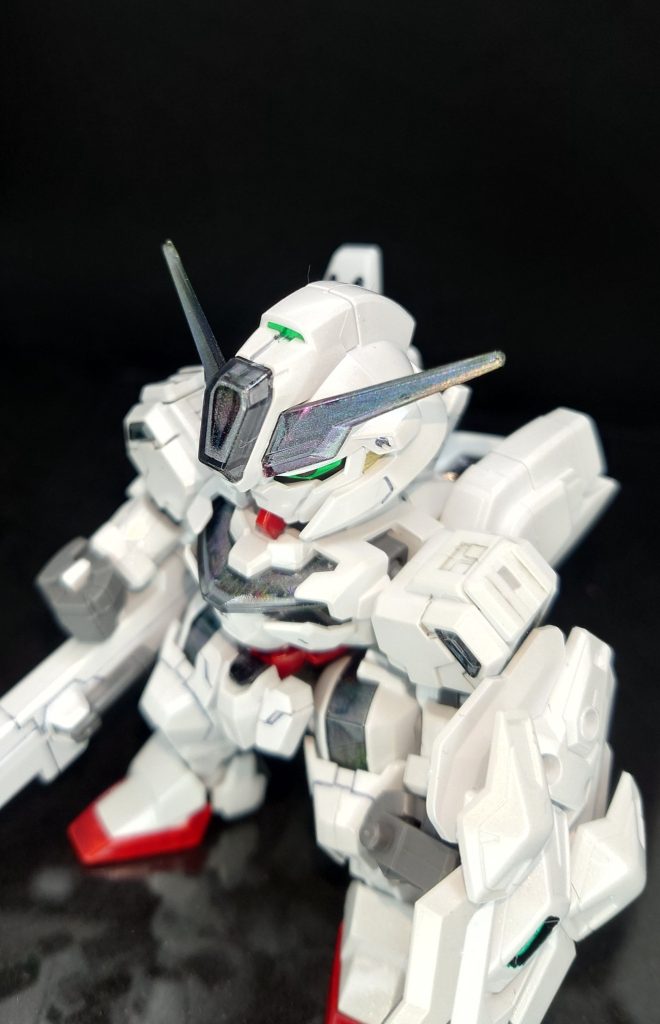 水星にハマった嫁さんと娘用なので、工作はほぼ無しでとにかく外装をキラキラにしました。ただ写真だと全然伝わらないんですよね…。あと、パーメット表現にガンマカの月光蝶ホロシルバーを追加しています。