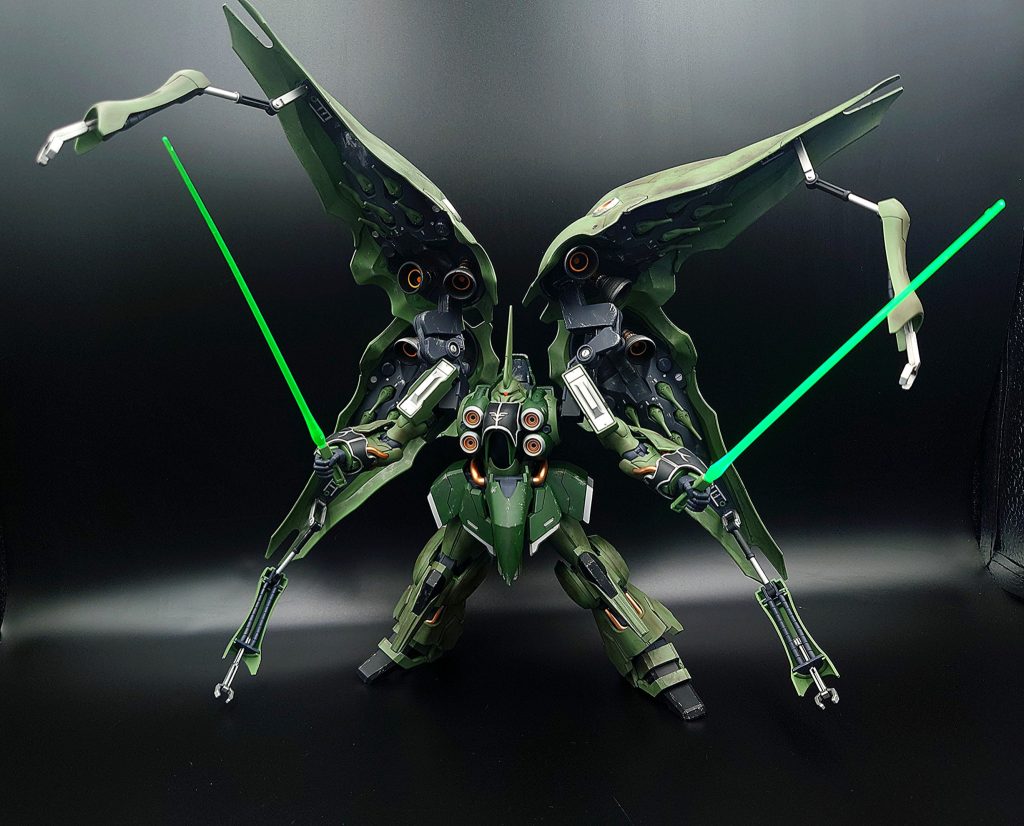 バインダーもアームも広げたらデカい！😆