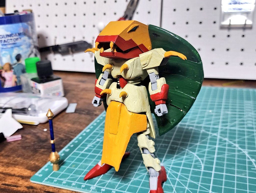 ちゃんと蛇顔になれます！