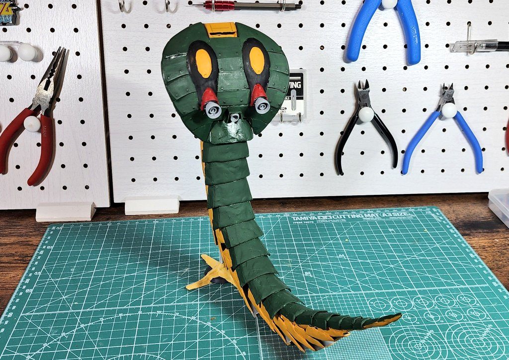 尻尾の鱗は一枚一枚スクラッチ！