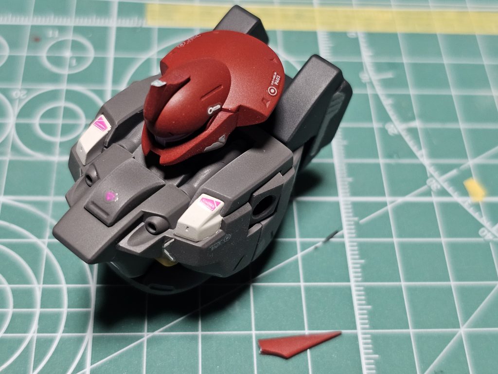 完成直前にアンテナが折れると言う…