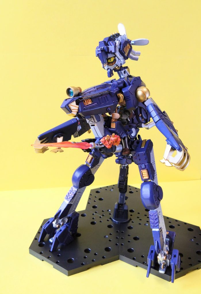 既存装備の大口径機銃も使用が可能である。尚、この形態はいわゆるオーバードライブ的なもので。一定時間の制限がある。