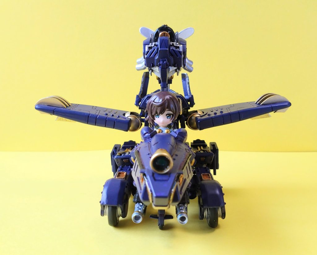 ブルースカイ・ガンナー–2枚目/制作者：ベルーガ