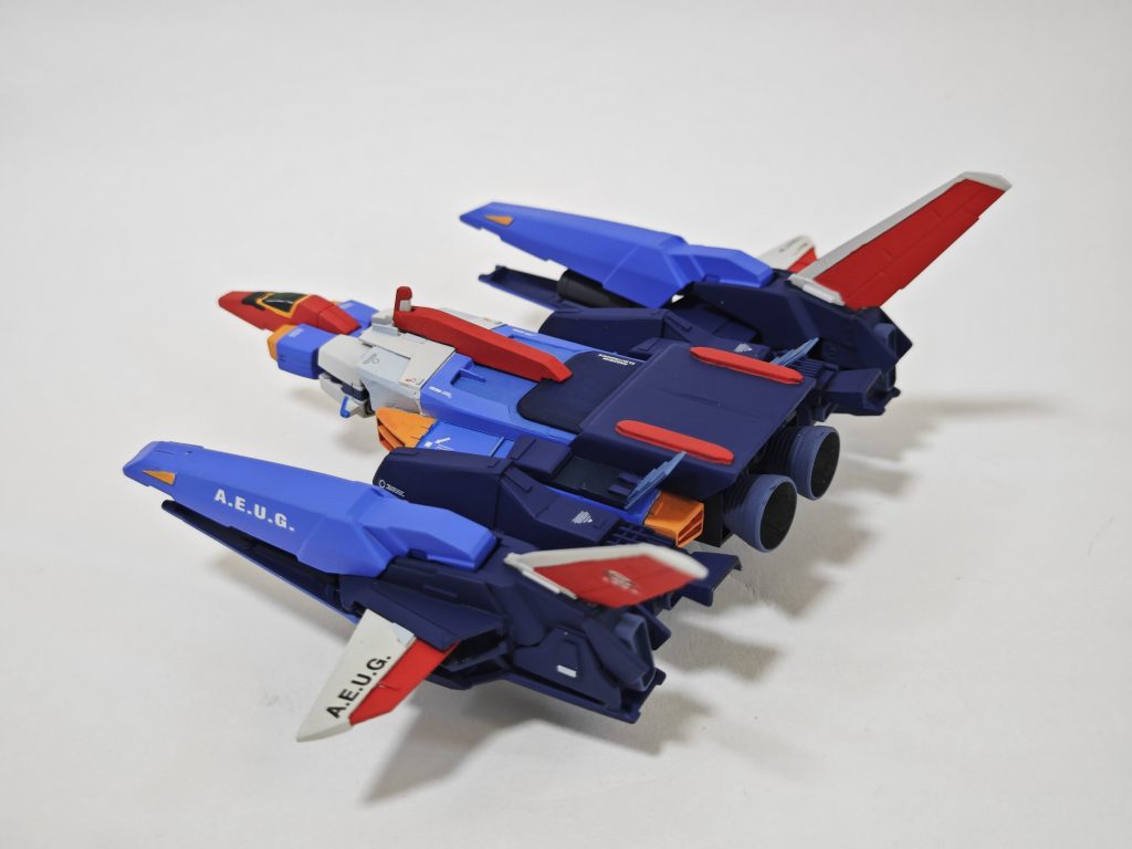 ダブルハイパーメガランチャーを懸架出来るぞ!