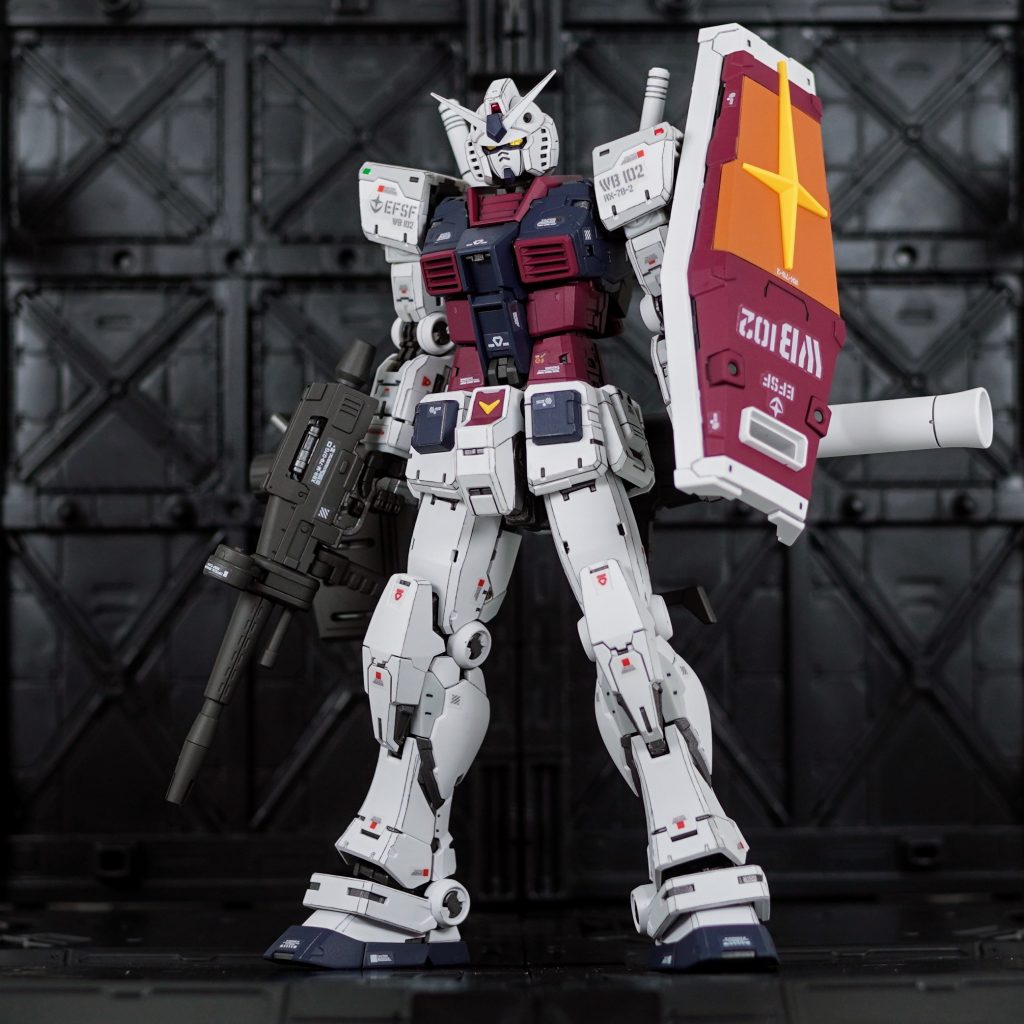 RG ガンダム Ver.2.0 サンダーボルト風カラー｜まぐろんGPさんの