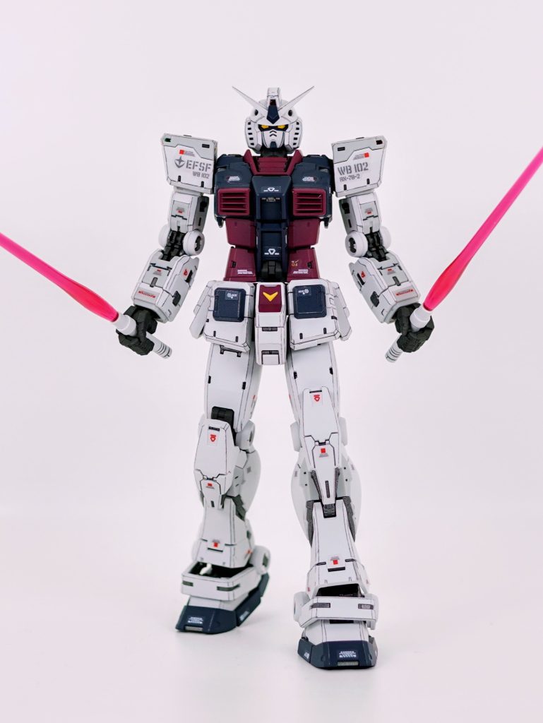 同じスピンオフ作品のククルス・ドアンで登場した二刀流のシーン。ドアンはこういうケレン味溢れるシーンが多くて大好きです。これは死を覚悟しますわw