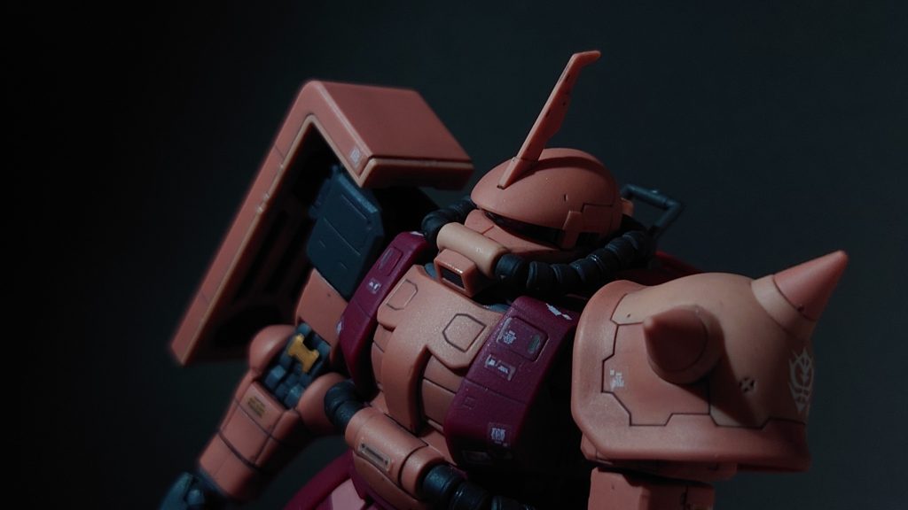 スパイクショルダーのディテールや色分けもRGならではという感じですね🤤