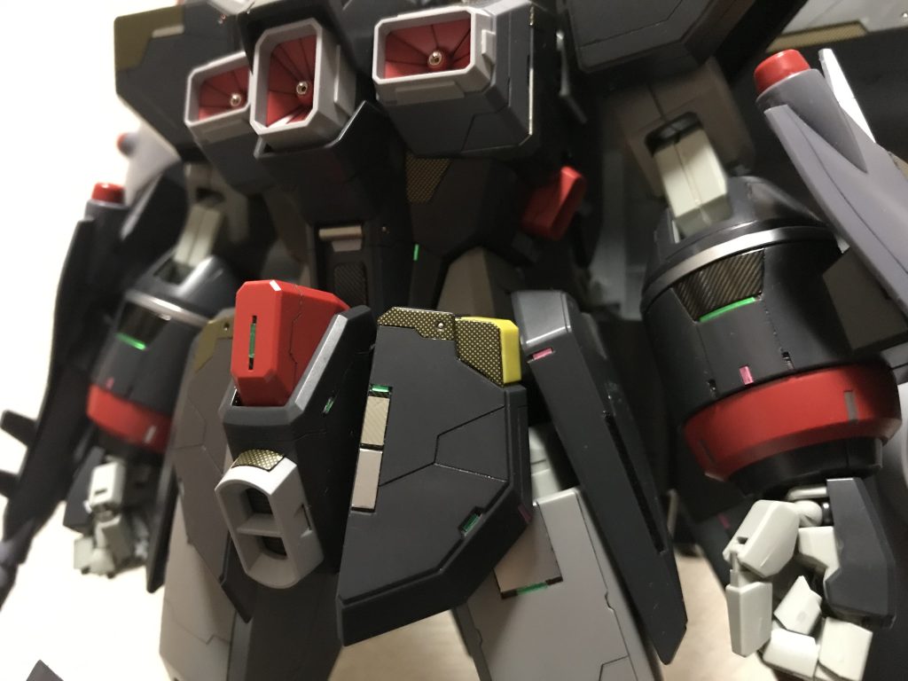 HGCE デストロイガンダム 無塗装仕上げ–4枚目/制作者:かね子