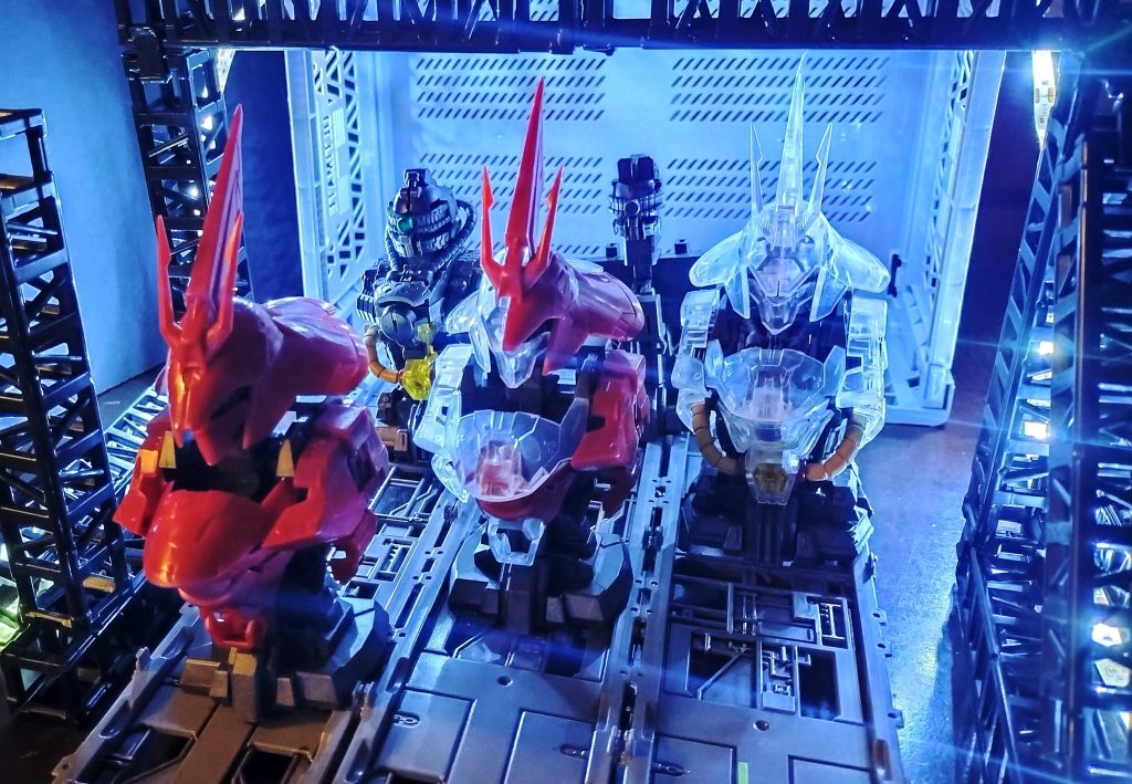 果たして一般兵に乗りこなせるのだろうか。ちなみに使いこなすことのできないファンネルは非搭載らしい。