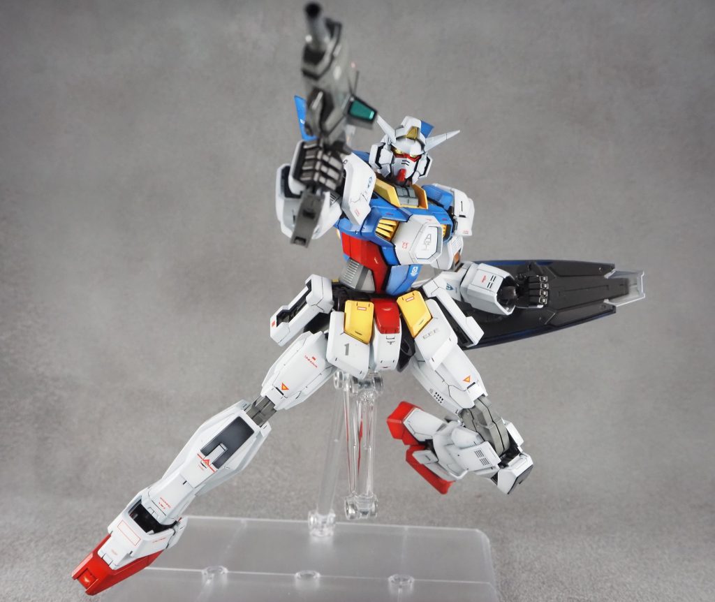 MGガンダムAGE-1フラットとなります。第一章から50年後のAGE-1はAGEシステムが取り外されAGE-1フラットとして運用されました。