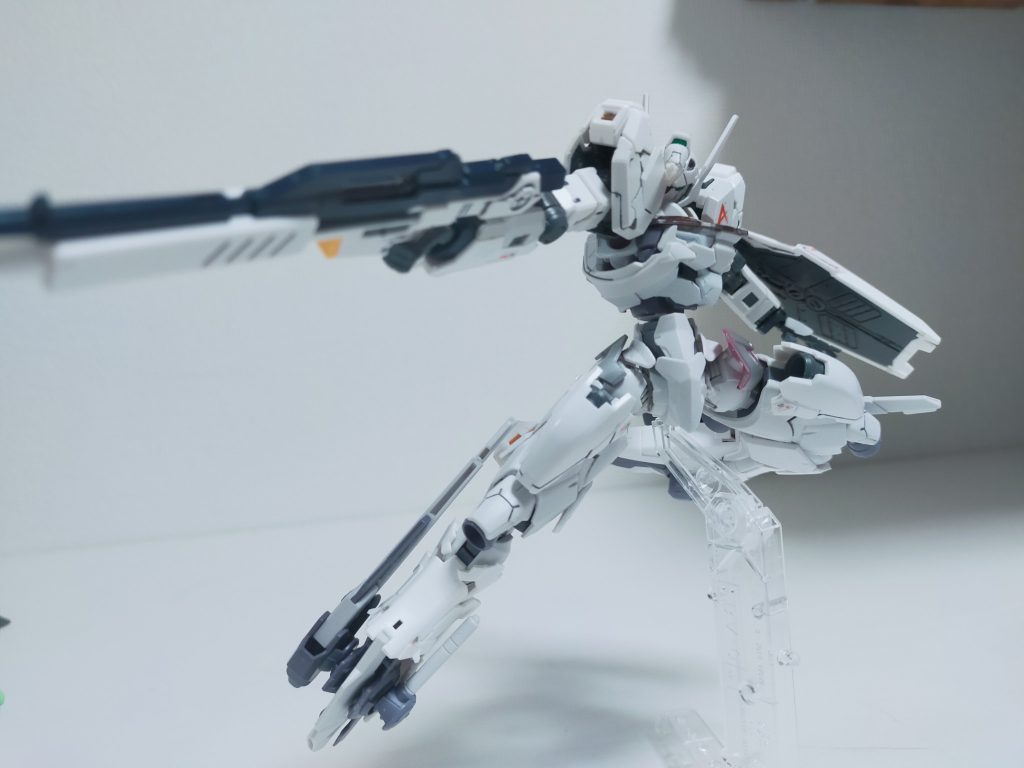 射撃シーンです。動かしてて楽しい