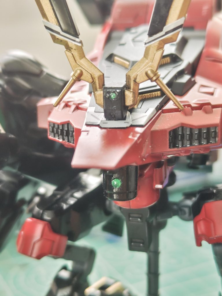 目にはHアイズミニを埋め込んでみましたが…有るとかなり違いますね!?