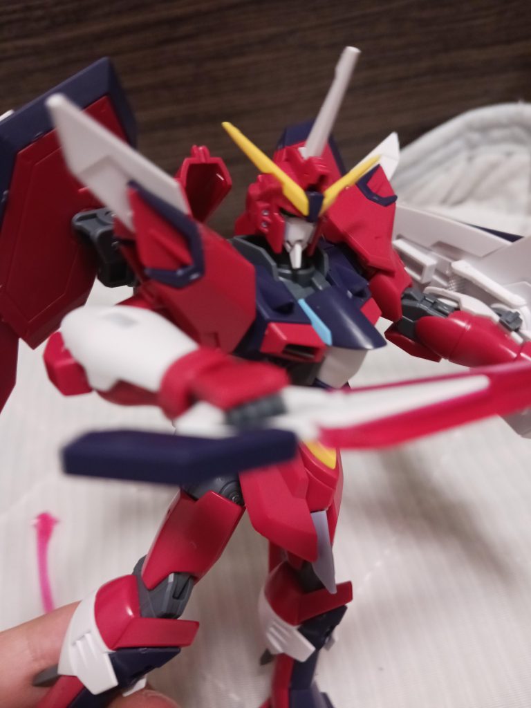 ビームエッジブーメランを構えたら、（名前違ったらコメント欄でよろしくお願いします🙇🏻‍♀️）こちらもかっこいいですねー〜