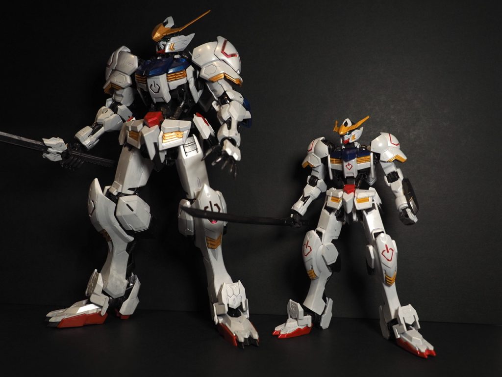 HGバルバトスの装甲も塗装して並べてみました。