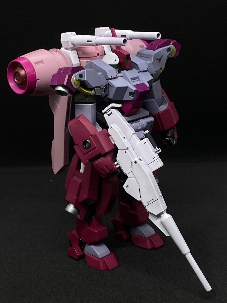 特に改造もディテールアップもせず塗装の塗り分けだけです