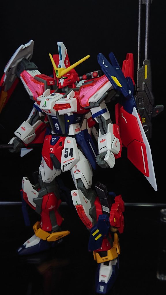 頭部       :イージス胴体       :ビルドストライクエクシードギャラクシー腰部       :ビルドストライクエクシードギャラクシー肩        :ビルドストライクエクシードギャラクシー腕部       :ビルドストライクエクシードギャラクシー脚部       :ビルドストライクエクシードギャラクシー+30MMバックパック:ビルドストライクエクシードギャラクシー+イージス武装       :大斧(ディランザ)           60ミリ高エネルギービームライフル(イージス)           シールド(イージス)           スモーク兼照明弾(MSG)