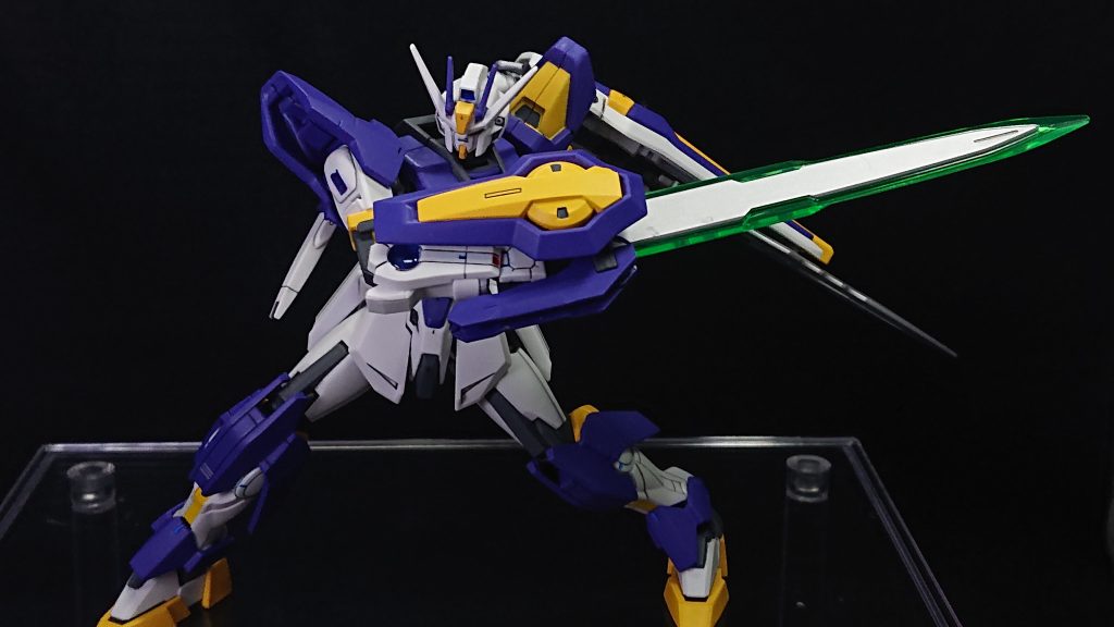 No.12:GNソードストライクhttps://gumpla.jp/hg/1136232ストライクに「エクシアリペアⅡのGNソード改」を持たせたくて作った機体になりますGNソードって一度は持たせたいと考えてしまう格好いいロマン武装ですよねw両手足をエクシアのものにしてGNソードを持っていても違和感を感じないようにしていますオリ武器企画の期間中だったので参加できるようシールドに手を加えてみました裏面上部にビルダーズパーツバーニア02のバーニアを貼り付けて、シールド先には30MMカスタマイズウェポンズ(ファンタジー武装)の剣を2本装備していますシールドでもあり剣でもあり推進力としても使えるオリジナル武装にしていますwミキシングのバランスや機体カラーも満足のいくモノになったのですが、1つ残念な点はデカールを貼っていないところです💦OO系とのミキシングってあまりやれていないので、ここでソレスタルビーイングのデカールを貼りたかったと後悔していますw